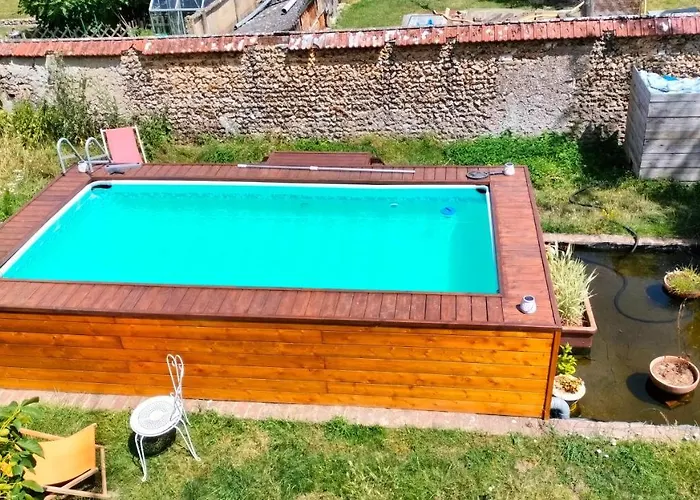 Chez Aurelia - & Table D'hotes 住宿加早餐酒店 *