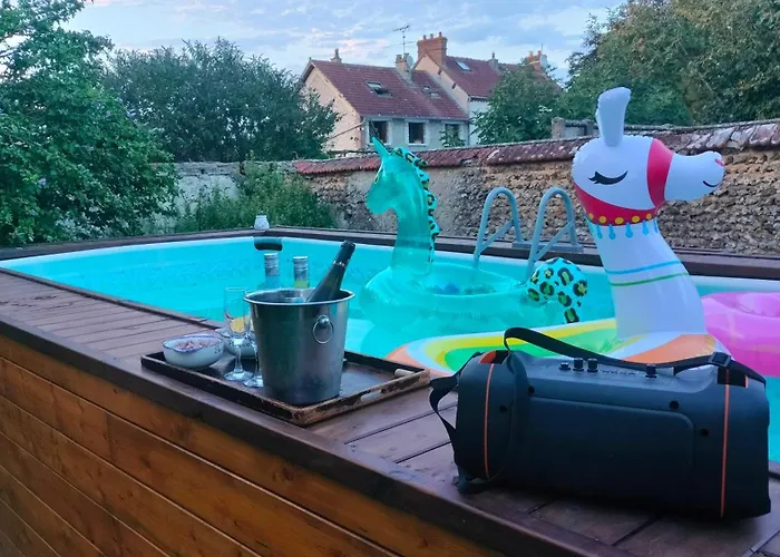 Chez Aurelia - & Table D'hotes 住宿加早餐酒店 La Couture-Boussey